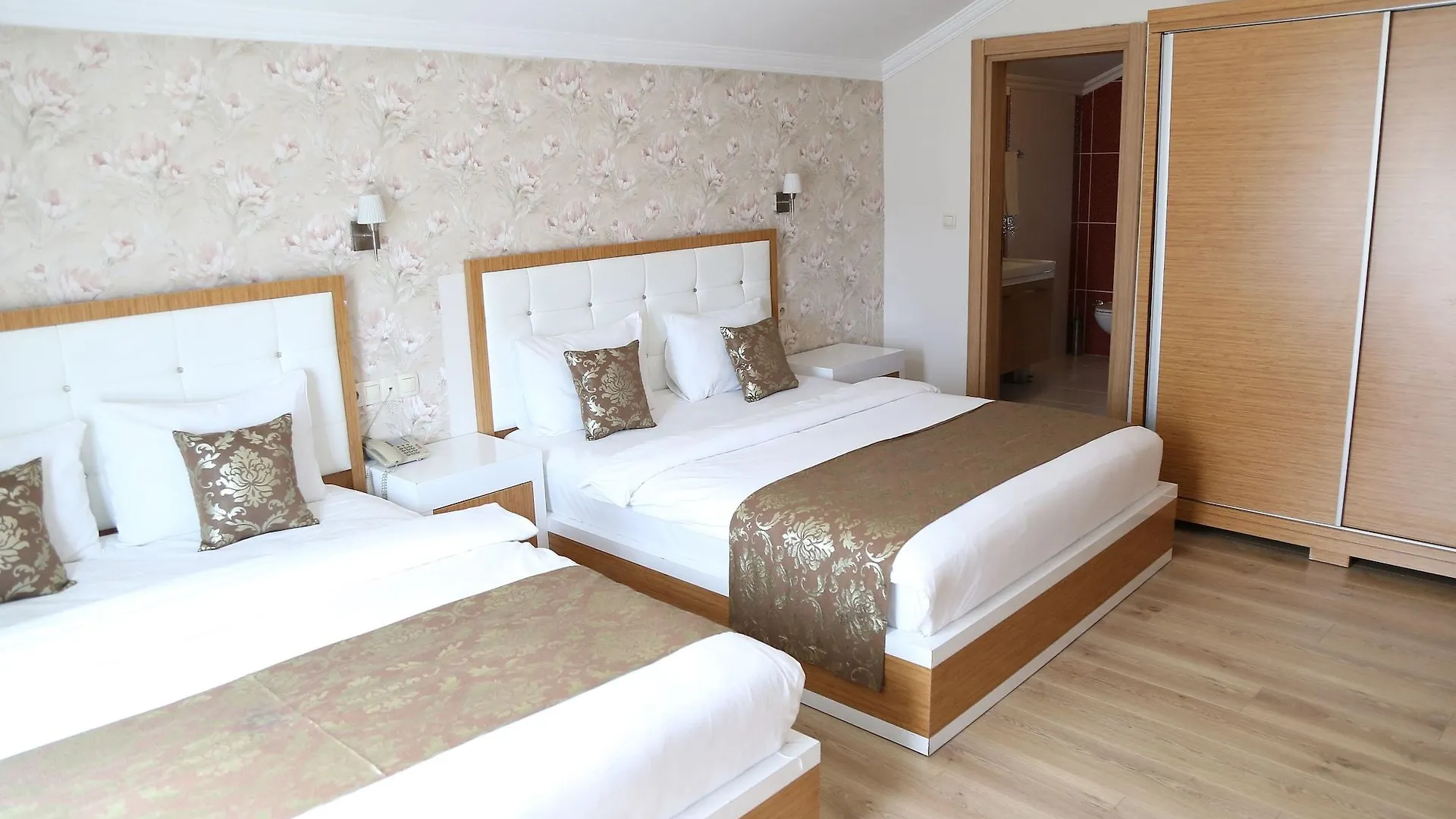 Cebeciler Hotel Трабзон