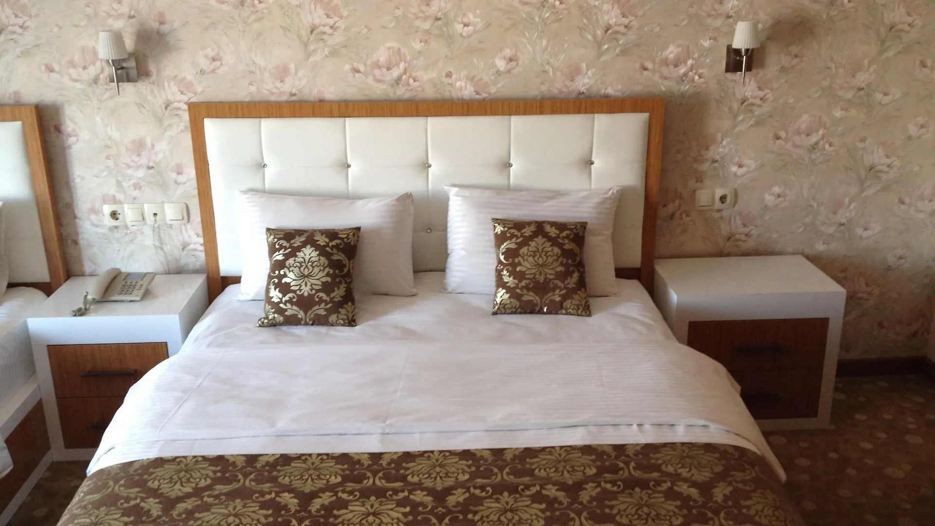 Cebeciler Hotel Трабзон