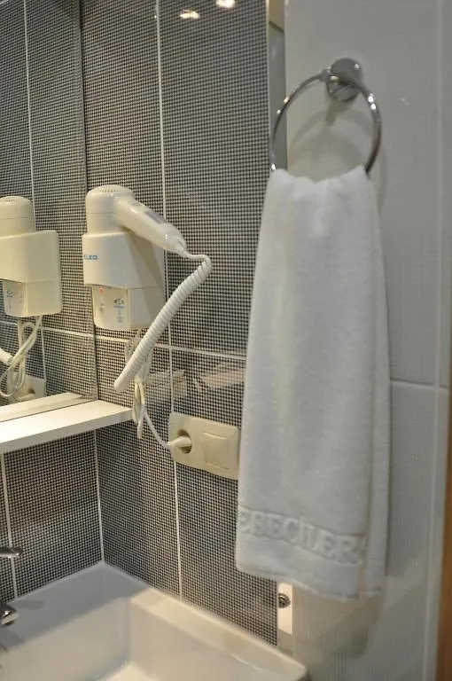 Cebeciler Hotel Трабзон